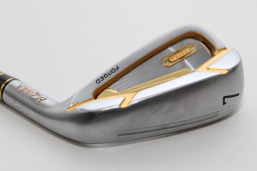 Honma Beres 4 Sterne Eisen 7 Regular Graphit 47g