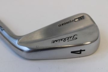 Titleist  712 MB Eisen 4 Stiff Stahl