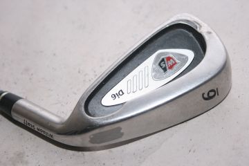 Wilson Staff Di6 (Light, Graphit, -0.5 inch ) Eisen 6