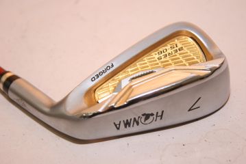 Honma Beres IE-06 3 Sterne (Stiff, Graphit) Eisen 7